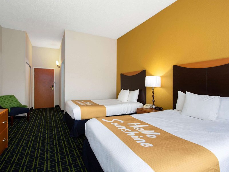 Days Inn by Wyndham Absecon Atlantic City Area 16