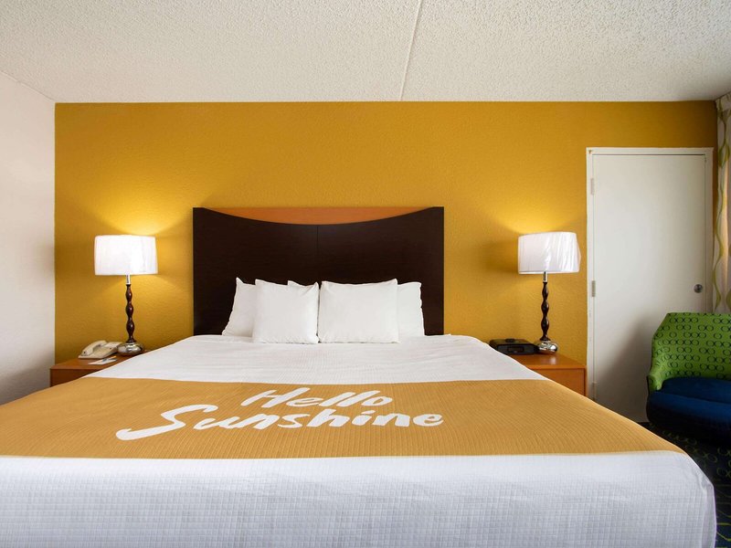 Days Inn by Wyndham Absecon Atlantic City Area 23