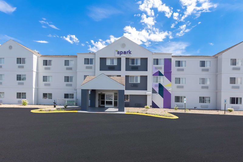 Spark by Hilton Springfield Southwest