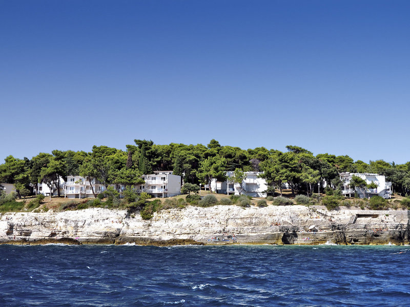 Verudela Beach & Verudela Villas 11