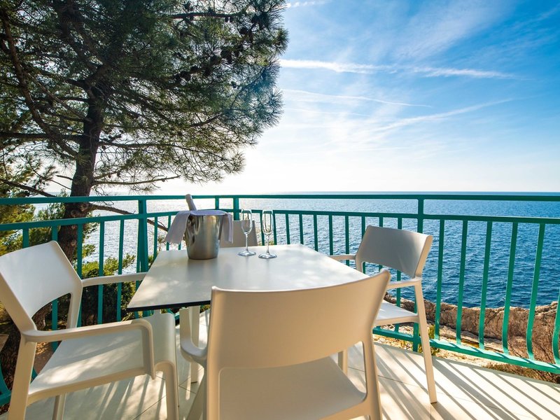 Verudela Beach & Verudela Villas 28