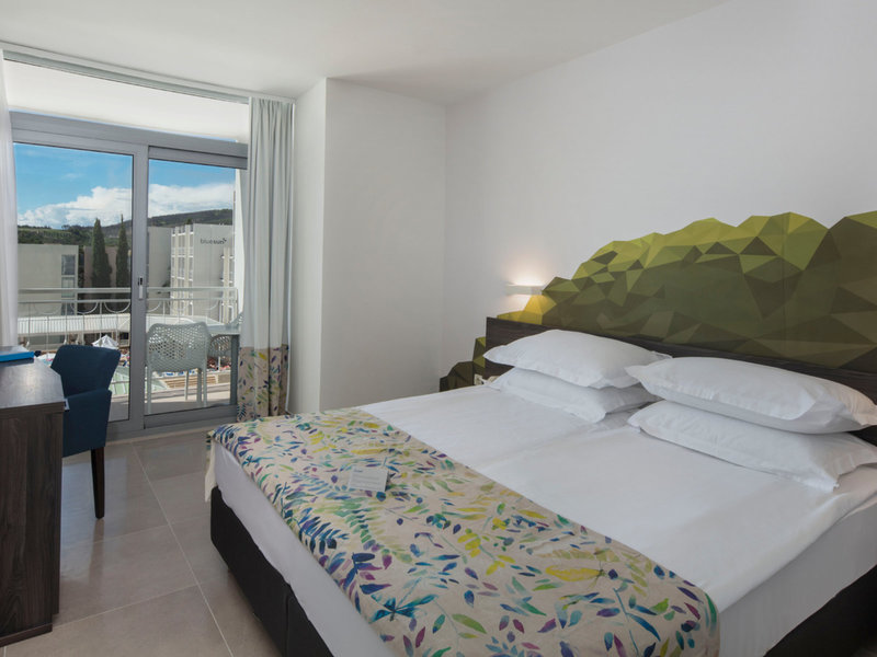 Bluesun Alga 38 - Room Example