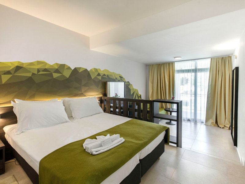 Bluesun Alga 39 - Room Example