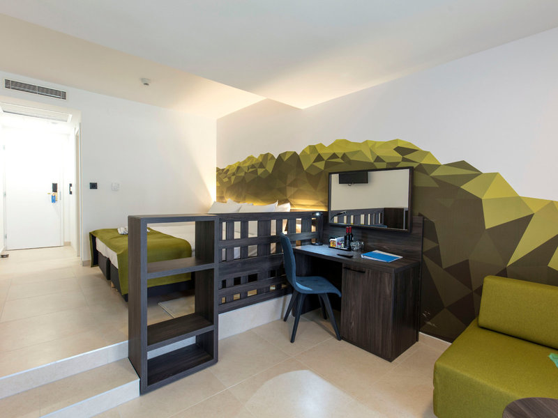 Bluesun Alga 45 - Room Example