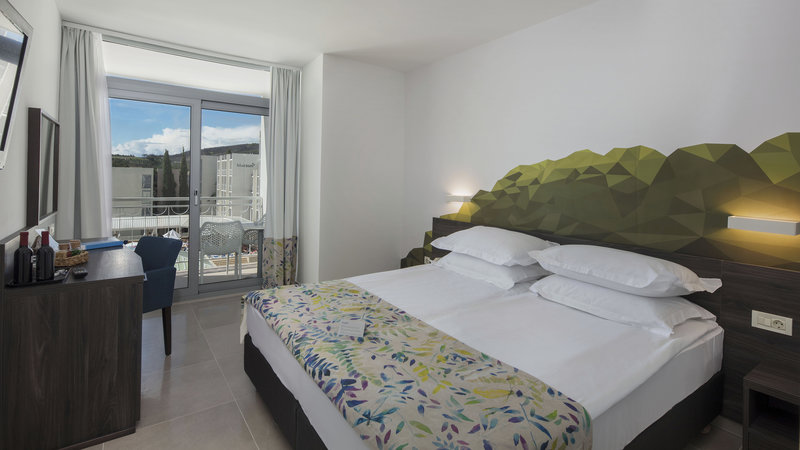Bluesun Hotel Alga 8