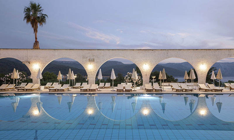 Arkada Hotel 4