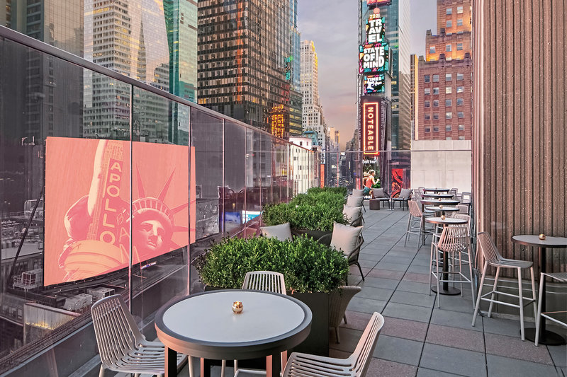 New York Marriott Marquis 3