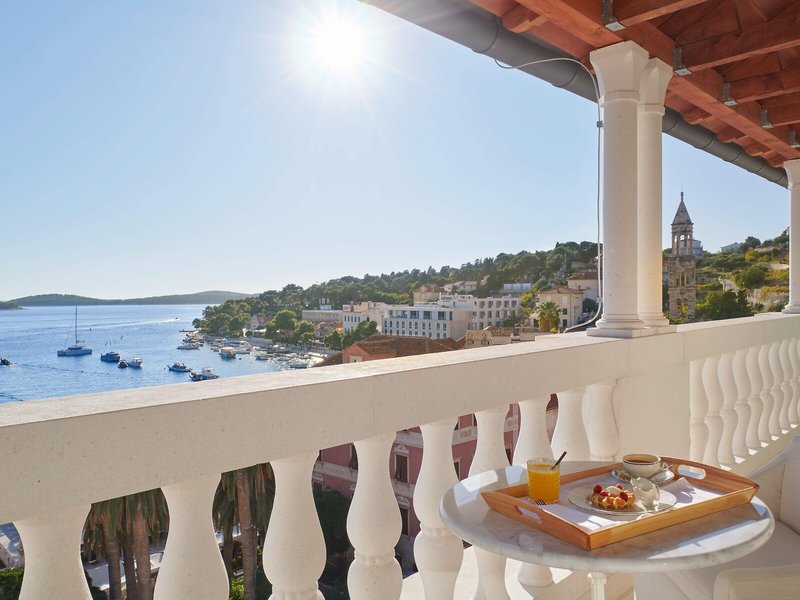Palace Elisabeth, Hvar Heritage Hotel  5