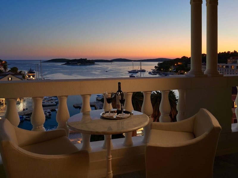 Palace Elisabeth, Hvar Heritage Hotel  14
