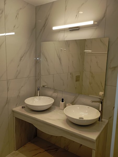 Ifestia Hotel 41