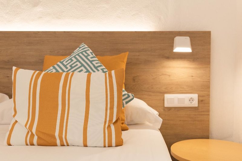 R2 Maryvent Beach Apartment 4