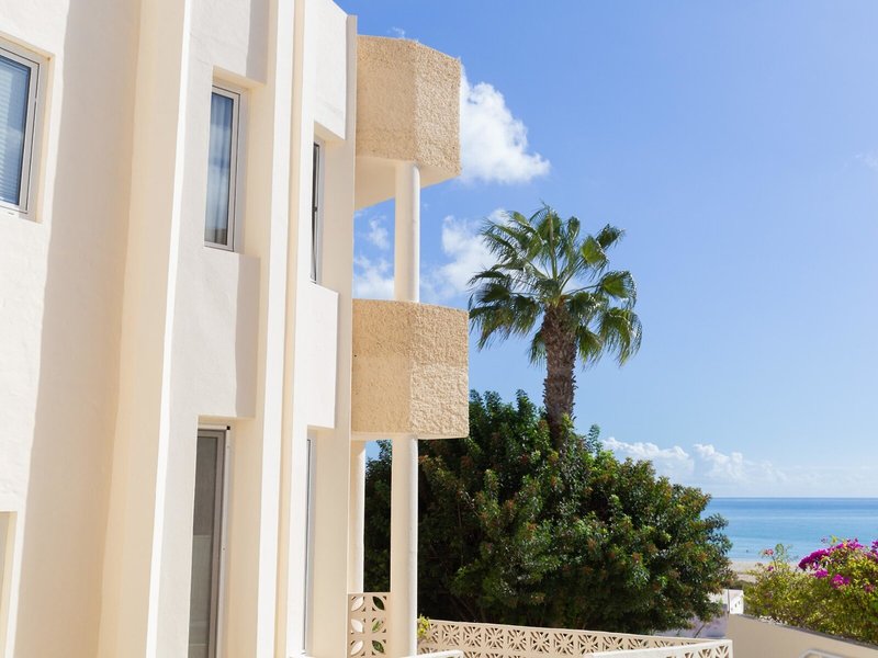 R2 Maryvent Beach Apartment 4