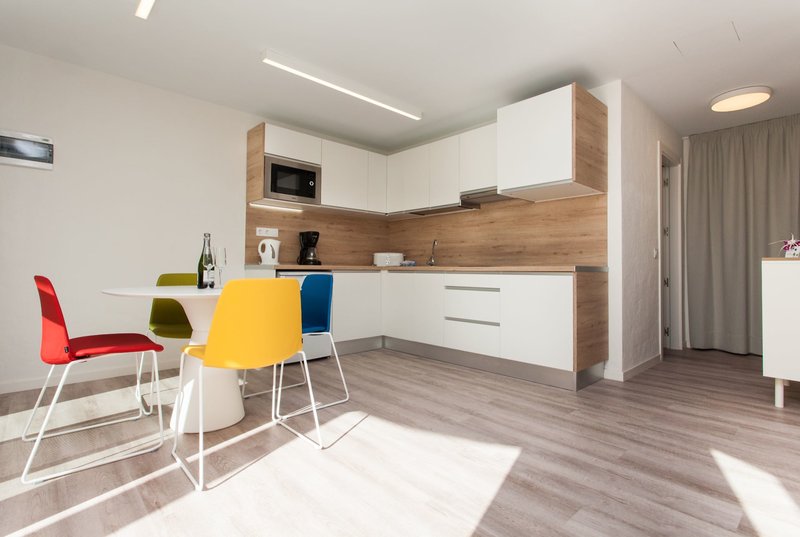 R2 Maryvent Beach Apartment 25