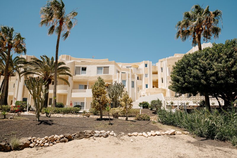 R2 Maryvent Beach Apartment 1