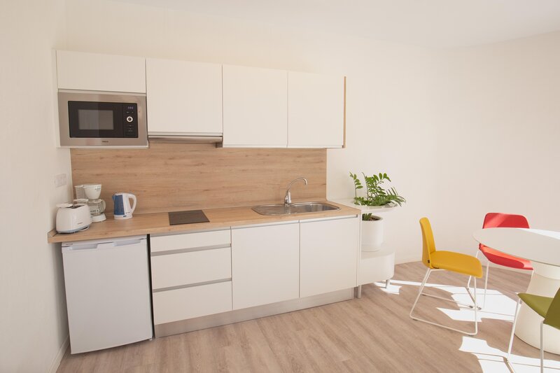 R2 Maryvent Beach Apartment 10