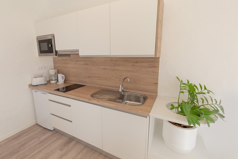 R2 Maryvent Beach Apartment 11