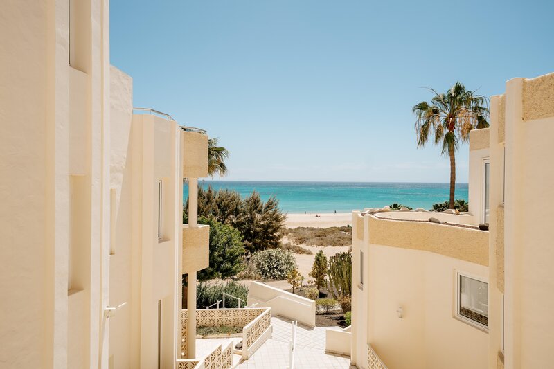 R2 Maryvent Beach Apartment 19