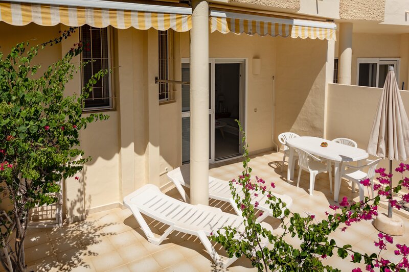 R2 Maryvent Beach Apartment 42