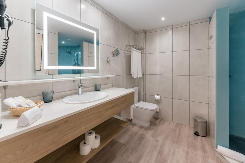 R2 Maryvent Beach Apartment 37