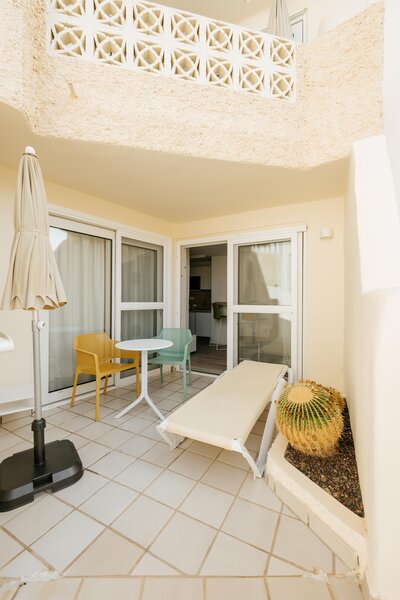 R2 Maryvent Beach Apartment 51