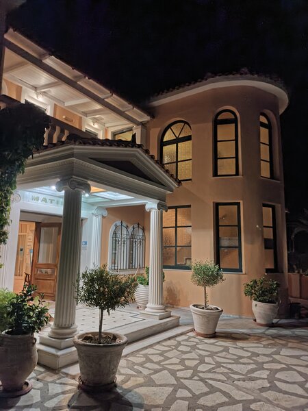 Matilda Hotel 10