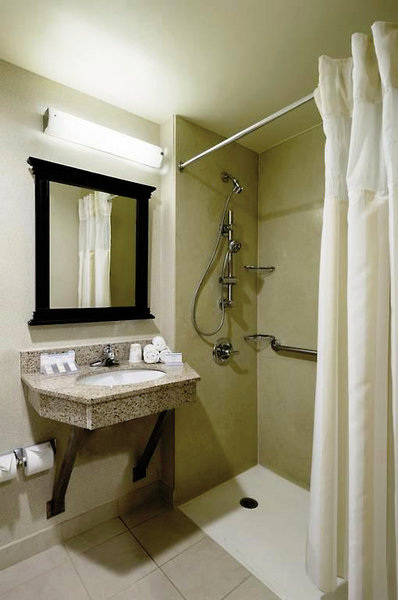 Hilton Garden Inn Tribeca 3