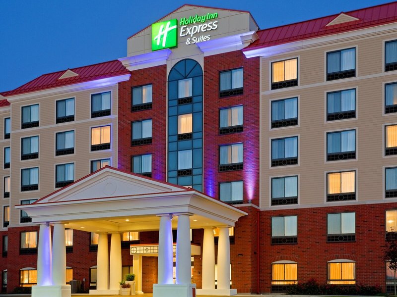 Holiday Inn Express Hotel & Suites Latham