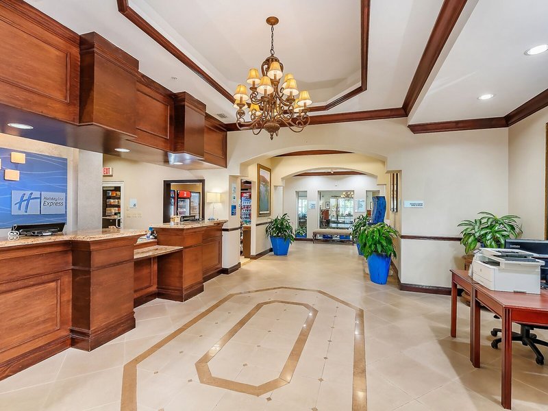 Holiday Inn Express Hotel & Suites Miami-Kendall 10