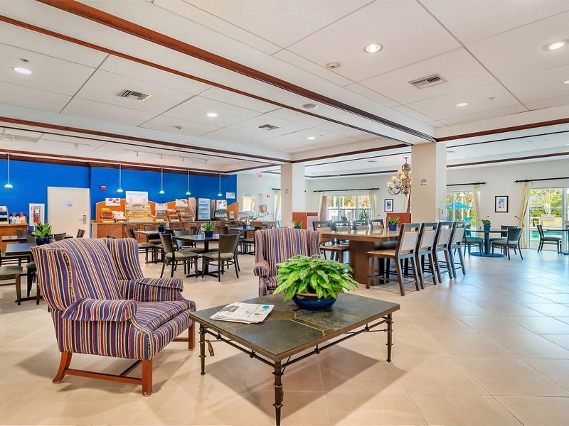 Holiday Inn Express Hotel & Suites Miami-Kendall 17