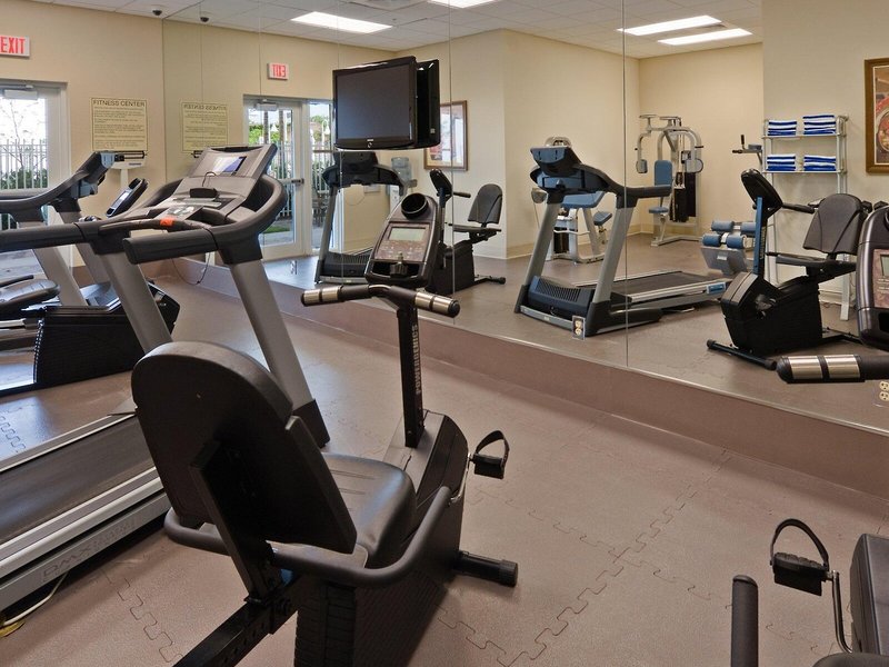 Holiday Inn Express Hotel & Suites Miami-Kendall 26