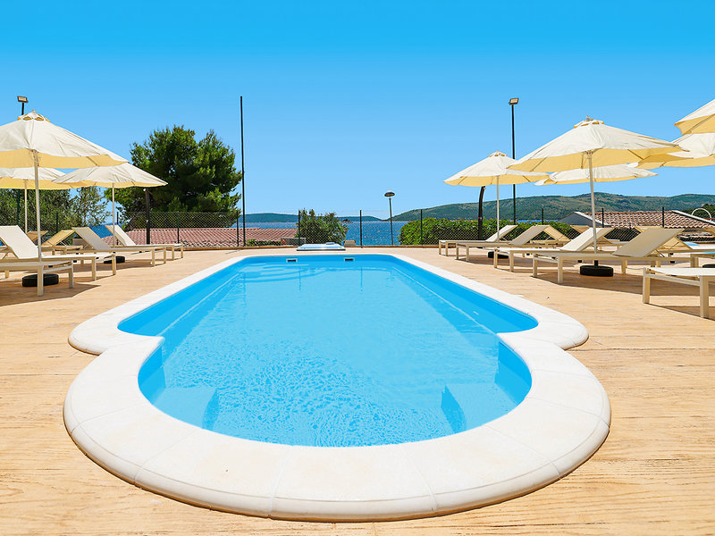 Hotel Medena 7