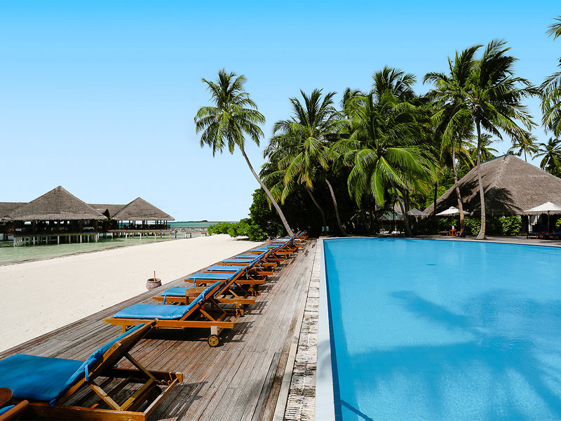 Medhufushi Island Resort 3