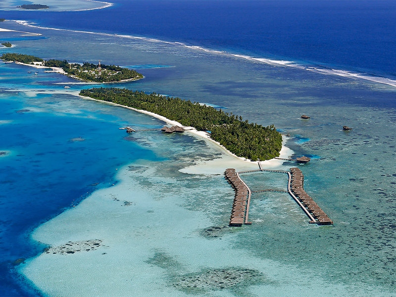 Medhufushi Island Resort 9