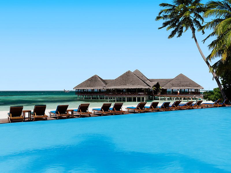 Medhufushi Island Resort 11