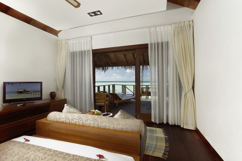 Medhufushi Island Resort 9