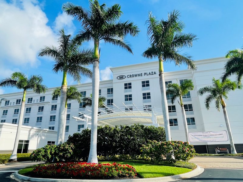 Crowne Plaza Ft. Myers Gulf Coast