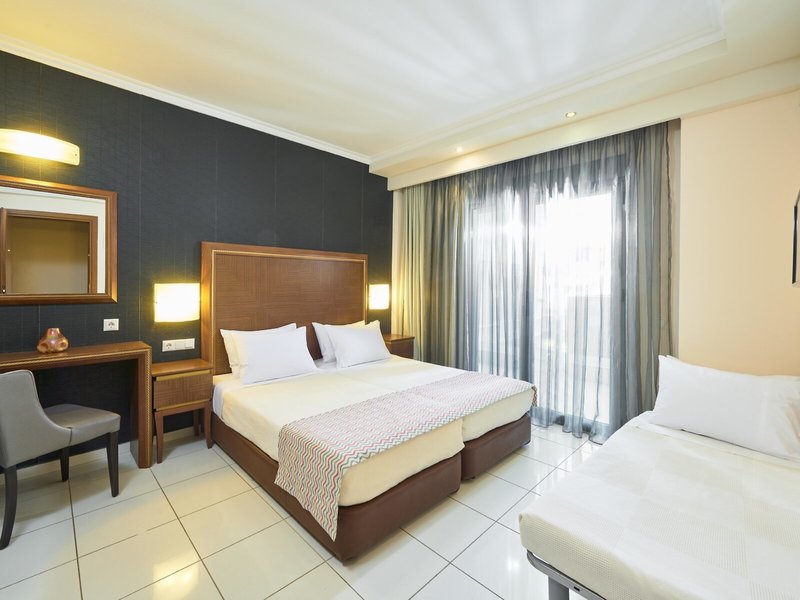 smartline Mediterranean 28