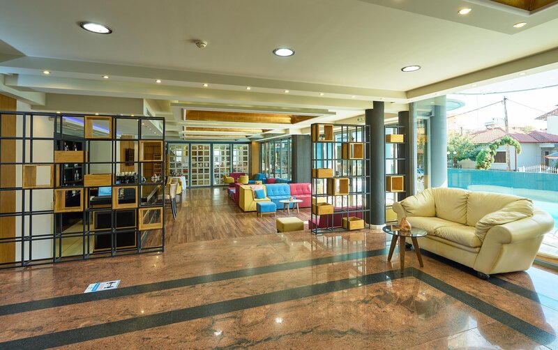 smartline Mediterranean 42