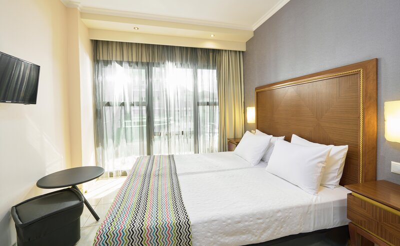 Mediterranean Resort 20