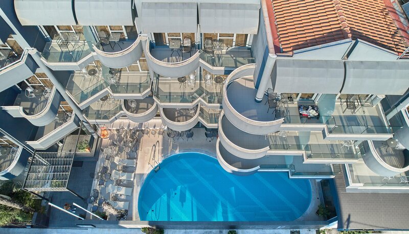 Mediterranean Resort 31