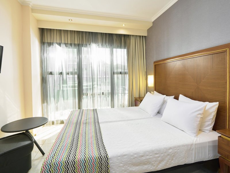 Mediterranean Resort 32