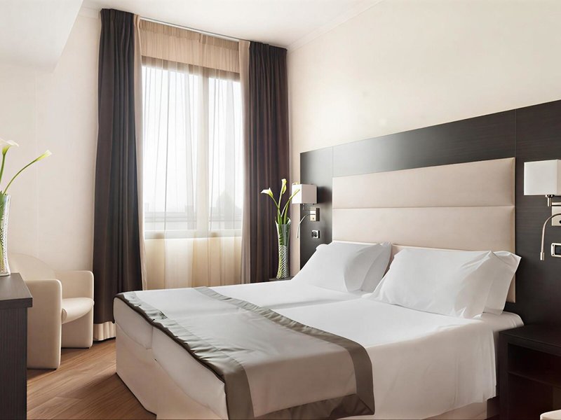 Grand Hotel Mediterraneo Florenz 8