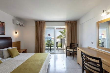 Mediterraneo Hotel 19