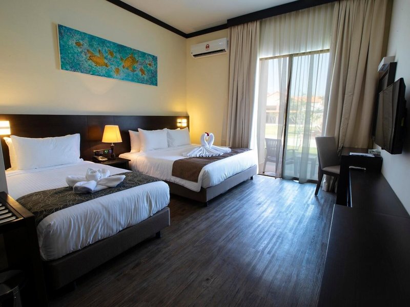 Lanjut Golden Beach & Golf Resort 9