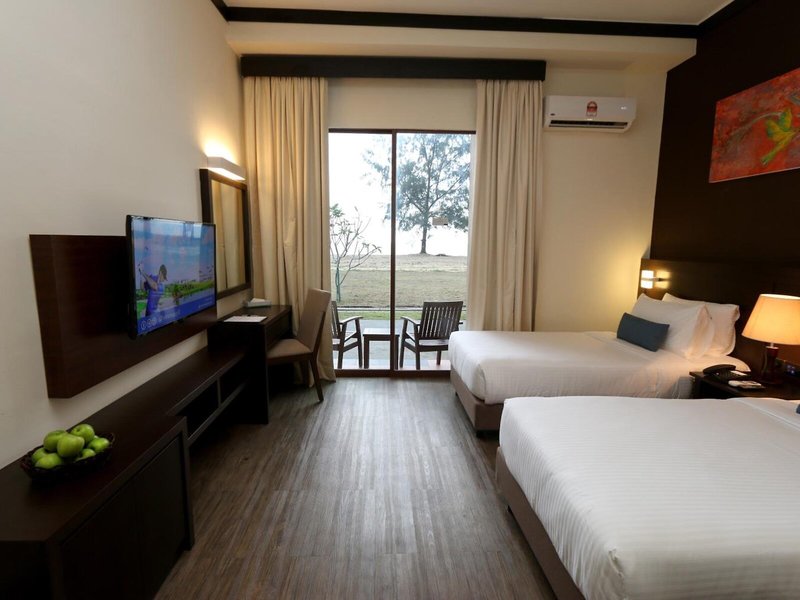 Lanjut Golden Beach & Golf Resort 13