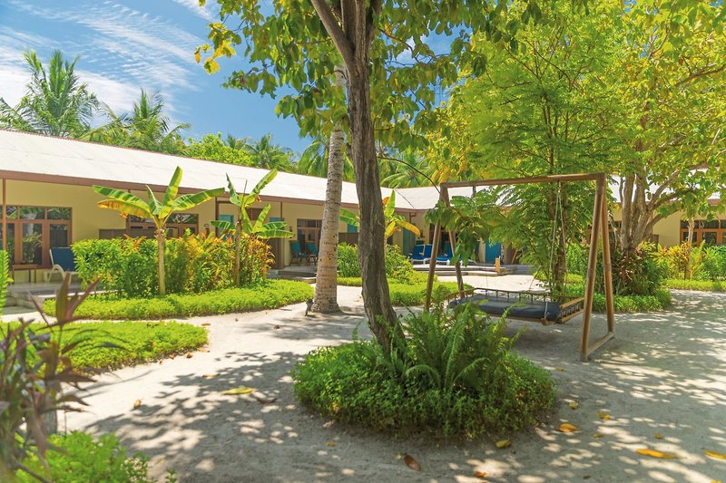 Meeru Maldives Resort Island 7