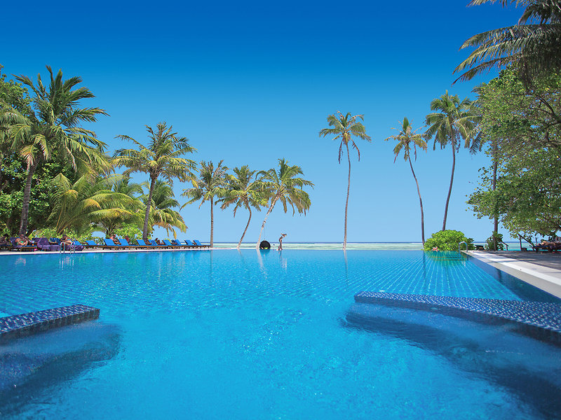 Meeru Island Resort 12