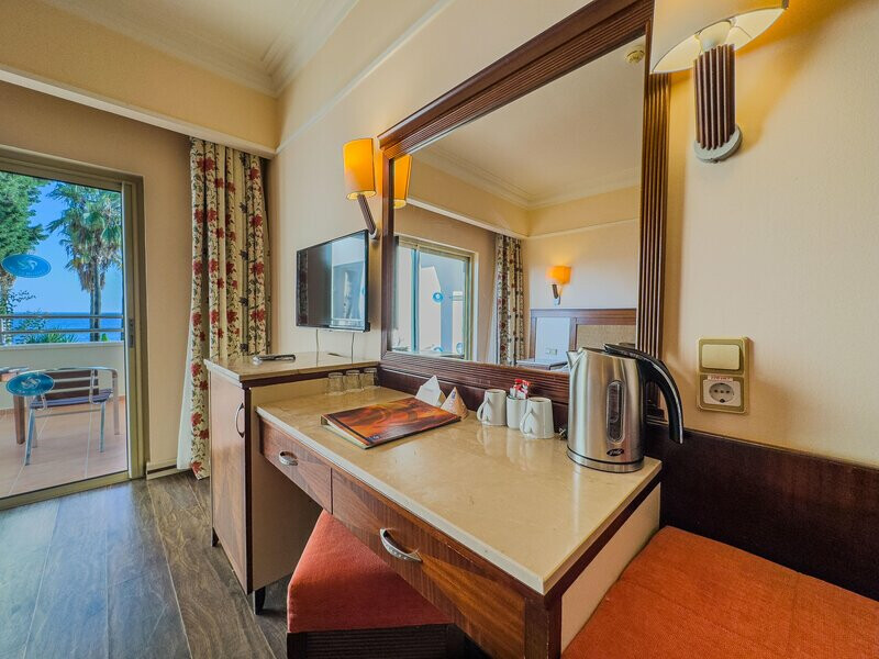 Melas Holiday Village 6