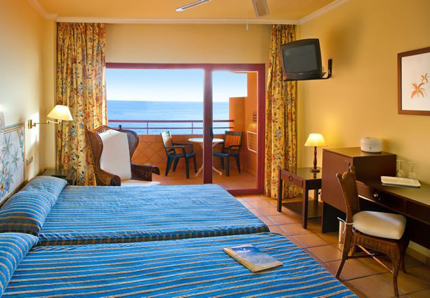 Ibersol Almuñecar Beach & Spa 4