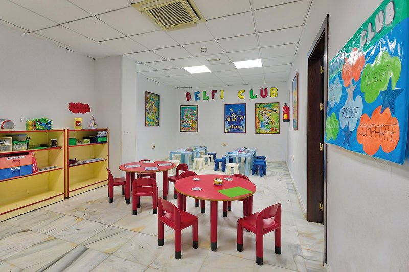 Ibersol Almuñecar Beach & Spa 10